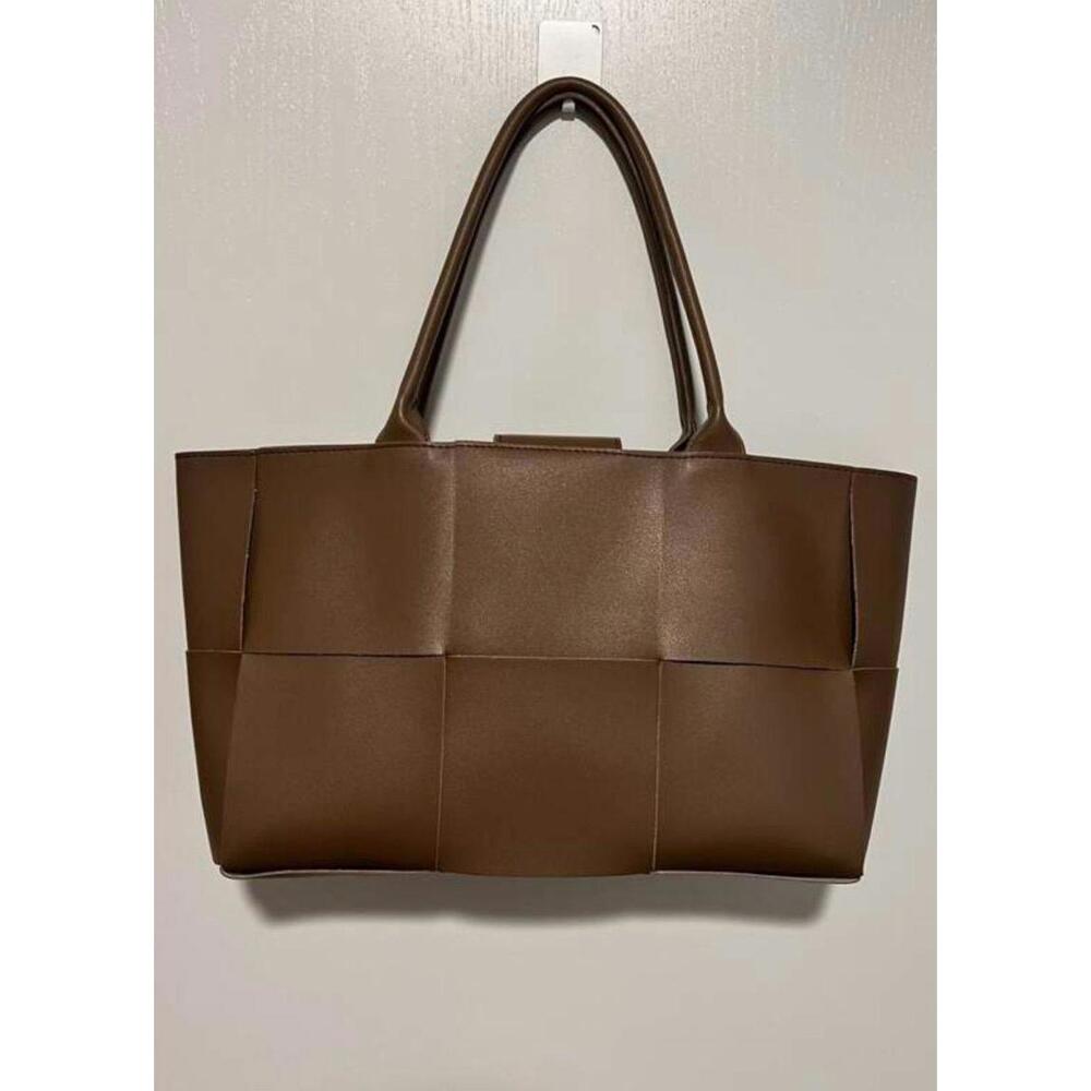 large tote bag